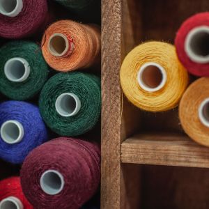 Thread rolls in different colours